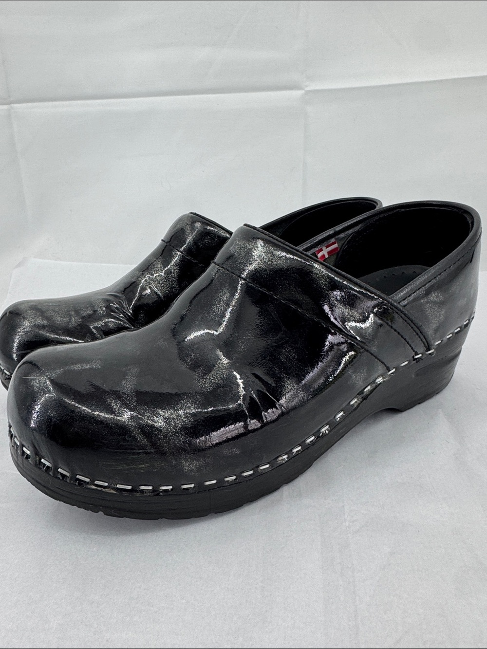 Sanita Womens Black & Silver Glitter Patent Leather Danish Clogs, EU 38, US 7